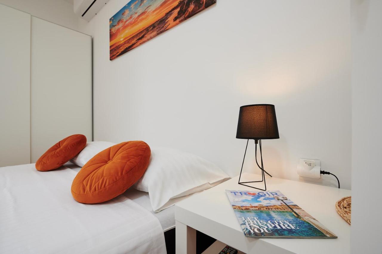 Apartmani Draga Trogir Eksteriør bilde